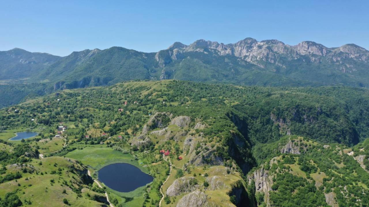 Detached House Milivoje Ξενοδοχείο Poscenje Εξωτερικό φωτογραφία