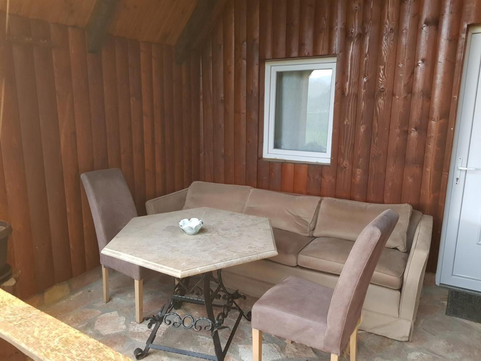Detached House Milivoje Ξενοδοχείο Poscenje Εξωτερικό φωτογραφία
